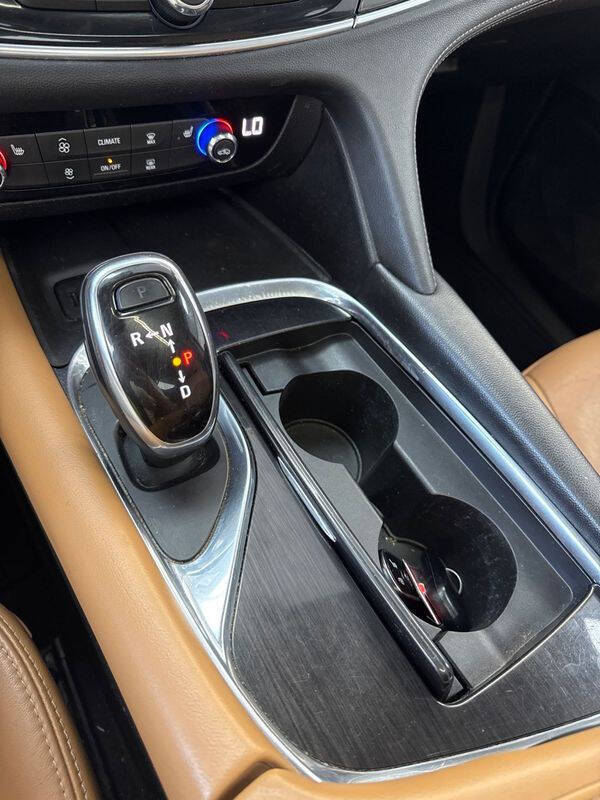 2019 Buick Enclave Essence