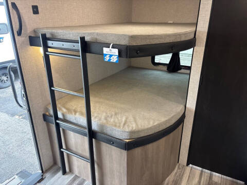 2025 Jayco SLX 263BHS