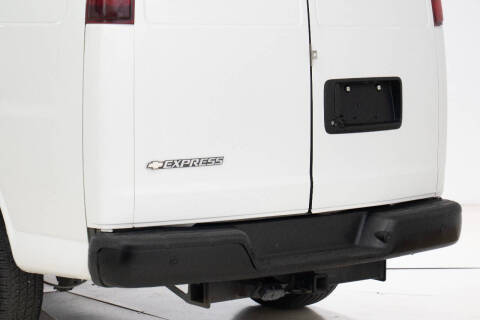 2017 Chevrolet Express 2500