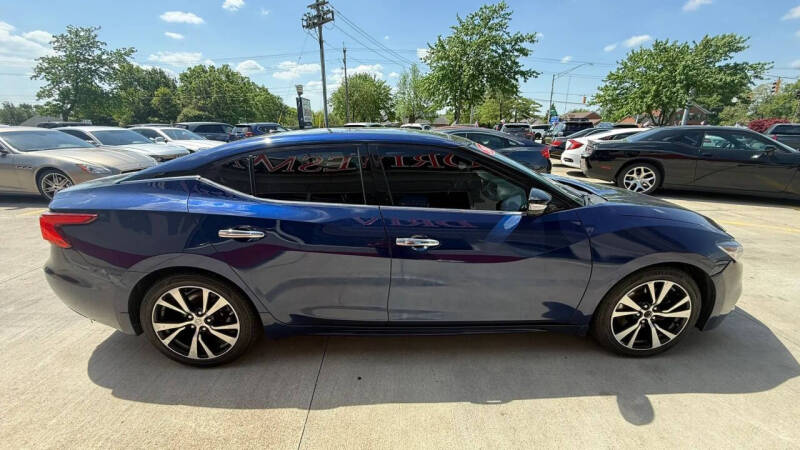 2017 Nissan Maxima