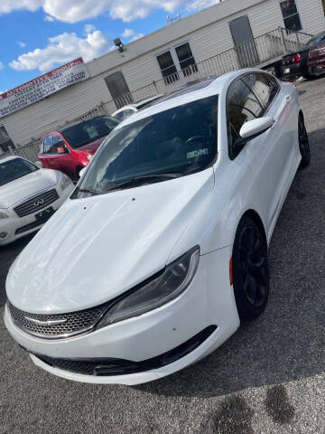 2015 Chrysler 200 S