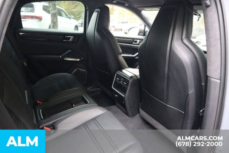 2022 Porsche Cayenne Turbo GT