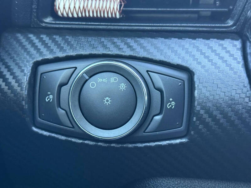 2015 Ford Mustang V6