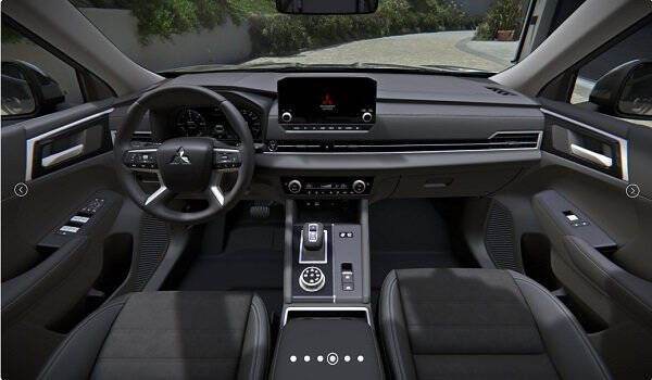 2025 Mitsubishi Outlander PHEV SE