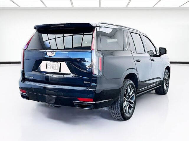 2022 Cadillac Escalade Sport