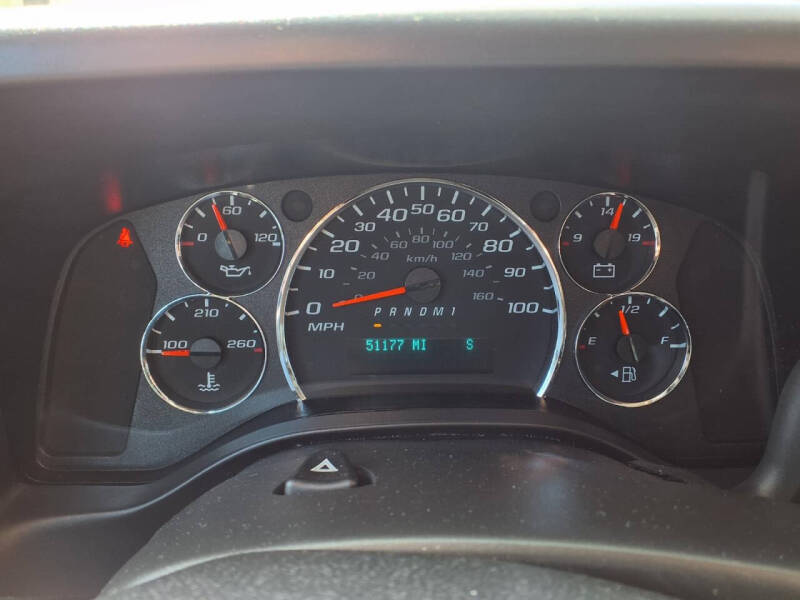 2022 Chevrolet Express LS 3500