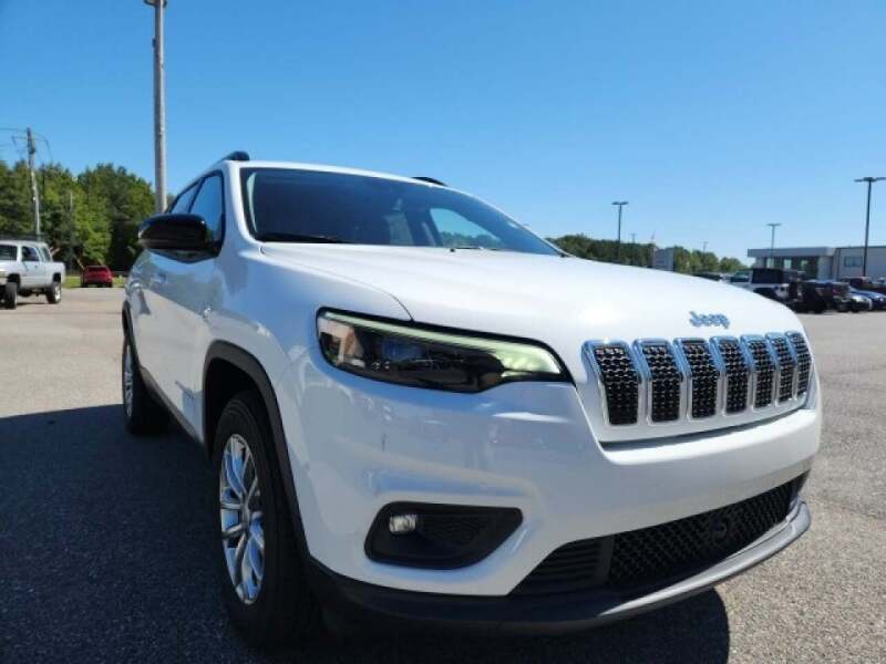 2022 Jeep Cherokee for sale at FRED FREDERICK CHRYSLER, DODGE, JEEP, RAM, EASTON in Easton MD