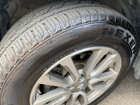 2013 Nissan Pathfinder SV