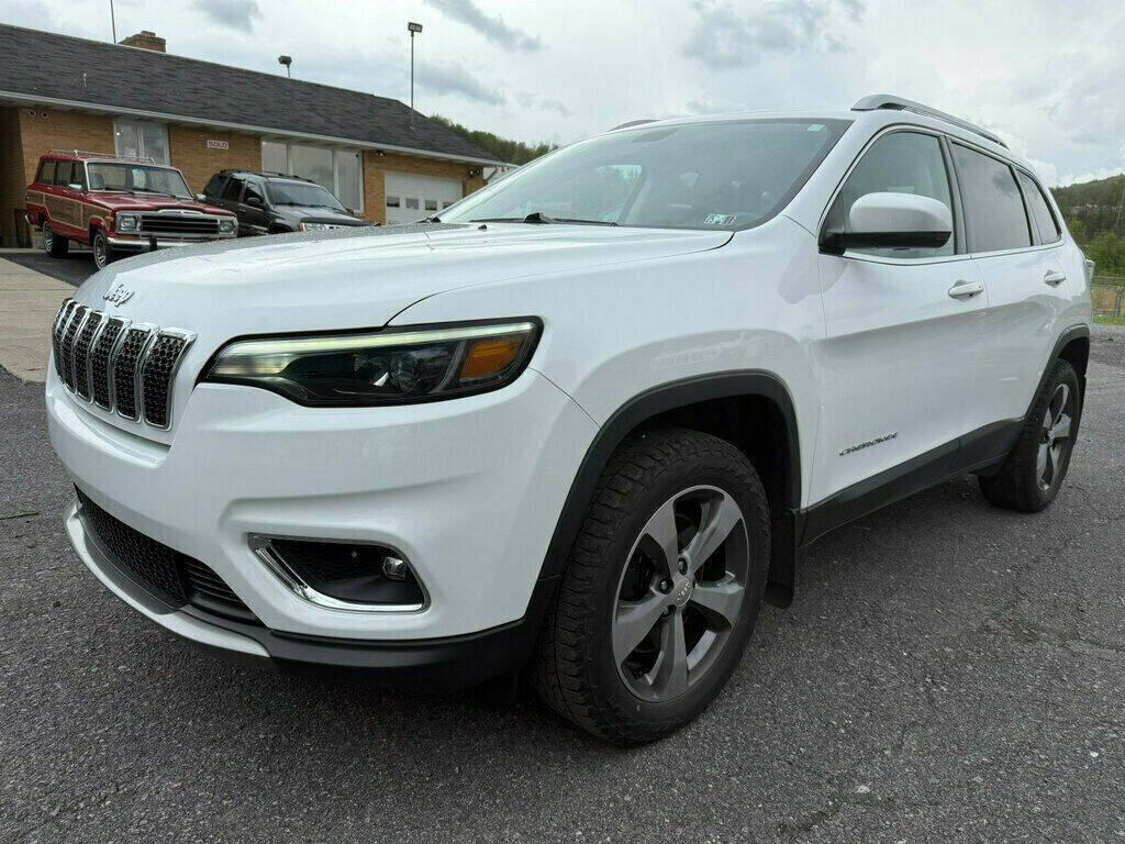 2019 Jeep Cherokee 7