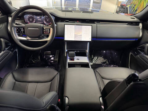 2025 Land Rover Range Rover P400 SE