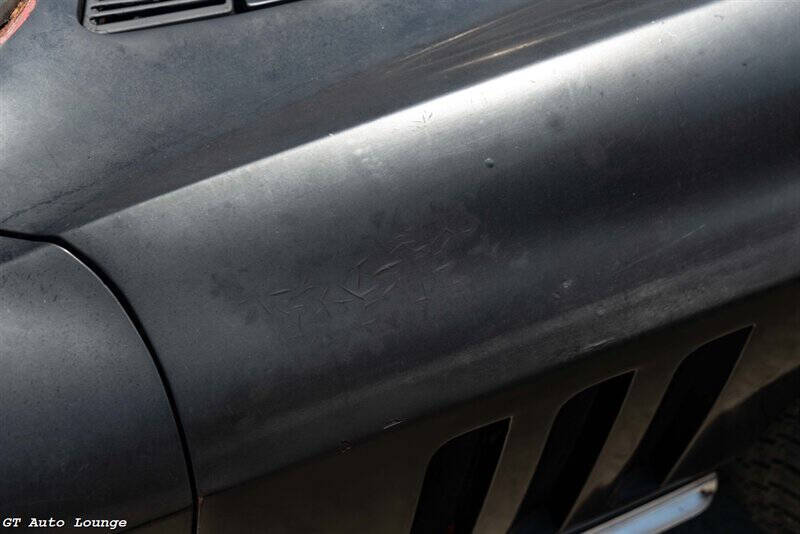 1966 Chevrolet Corvette 36