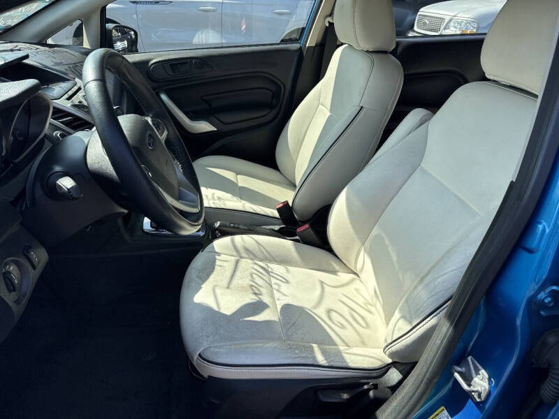 2013 Ford Fiesta Titanium