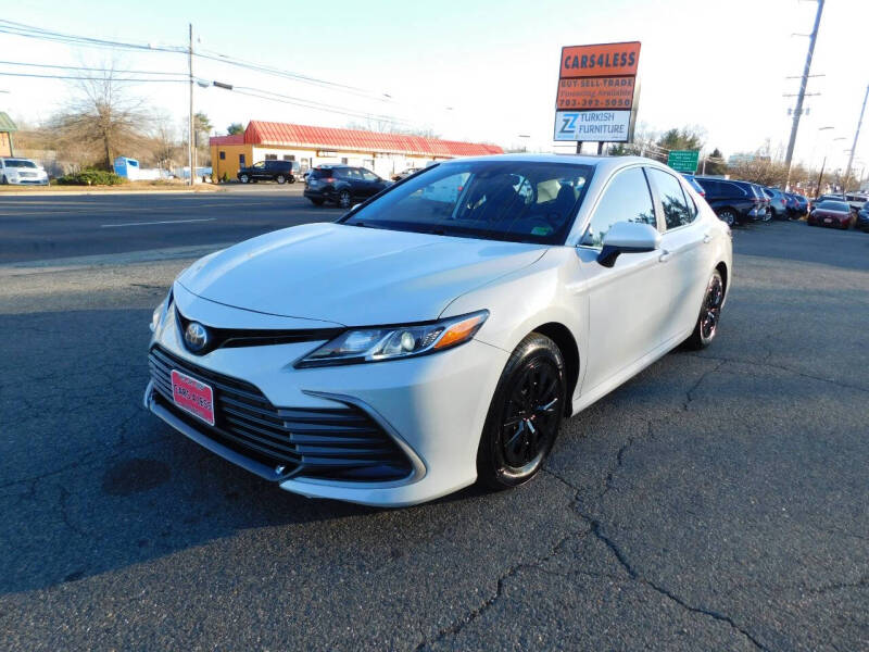 2022 Toyota Camry Hybrid LE