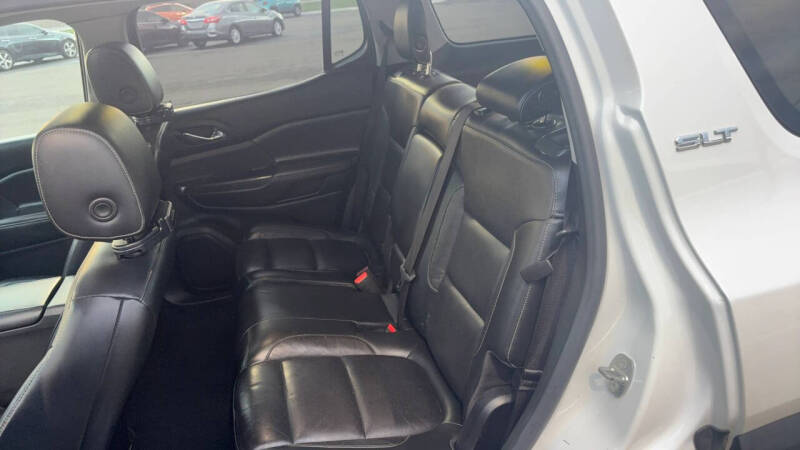 2017 GMC Acadia SLT-1