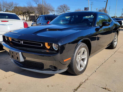 2021 Dodge Challenger SXT