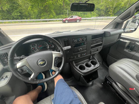 2019 Chevrolet Express 2500