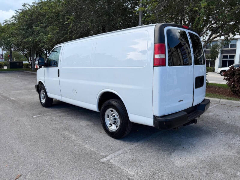 2015 Chevrolet Express 2500