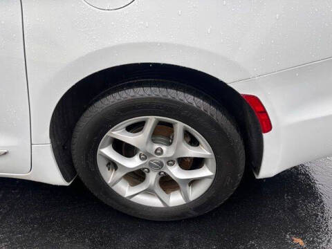 2020 Chrysler Pacifica Touring L Plus