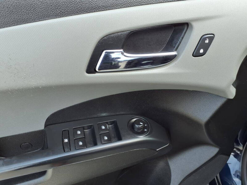 2015 Chevrolet Sonic LT Auto