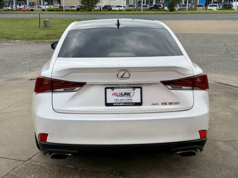 2017 Lexus IS 300