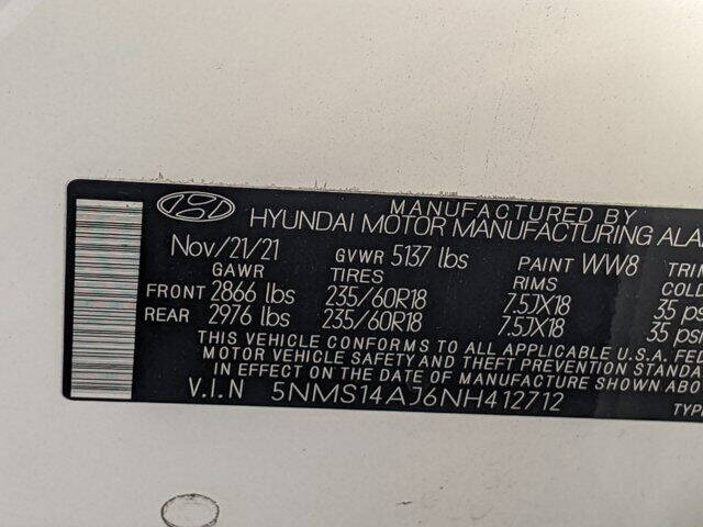 2022 Hyundai Santa Fe SE