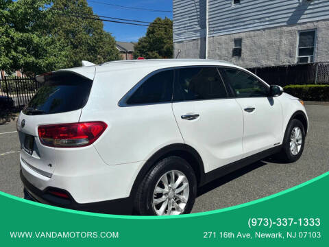 2016 Kia Sorento LX V6