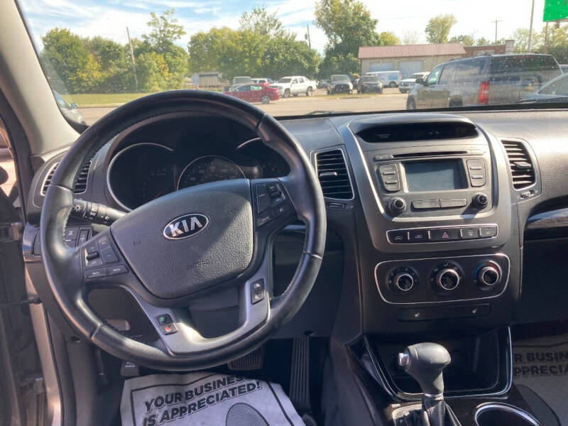 2014 Kia Sorento LX