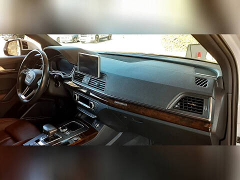 2019 Audi Q5 quattro Premium Plus 45 TFSI