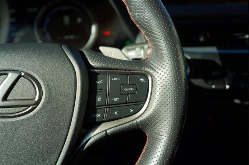 2020 Lexus UX 250h F SPORT