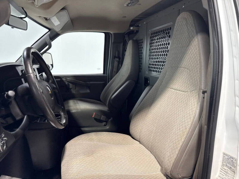 2020 Chevrolet Express 2500