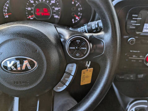 2017 Kia Soul +