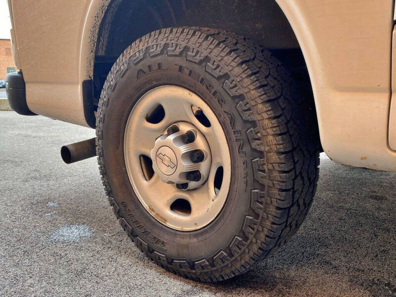 2019 Chevrolet Express 2500