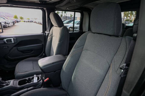 2025 Jeep Gladiator Willys