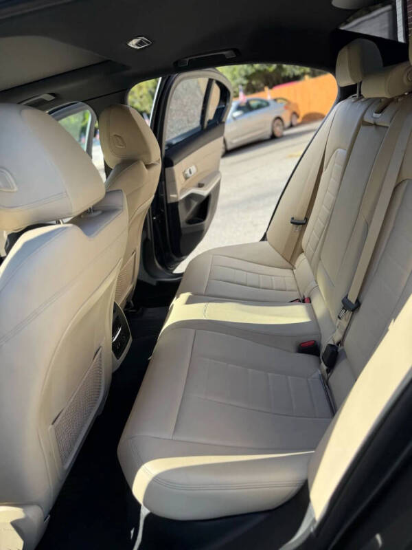 2019 BMW 3 Series 330i