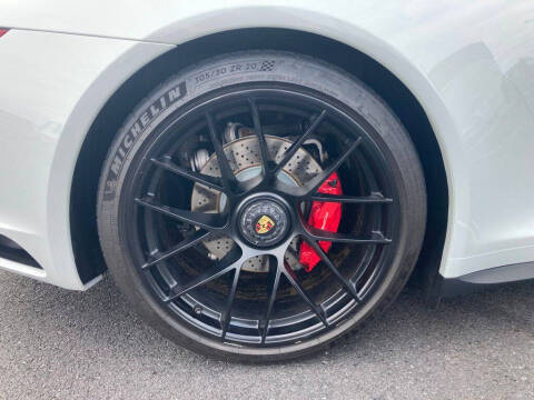 2019 Porsche 911 Targa 4 GTS