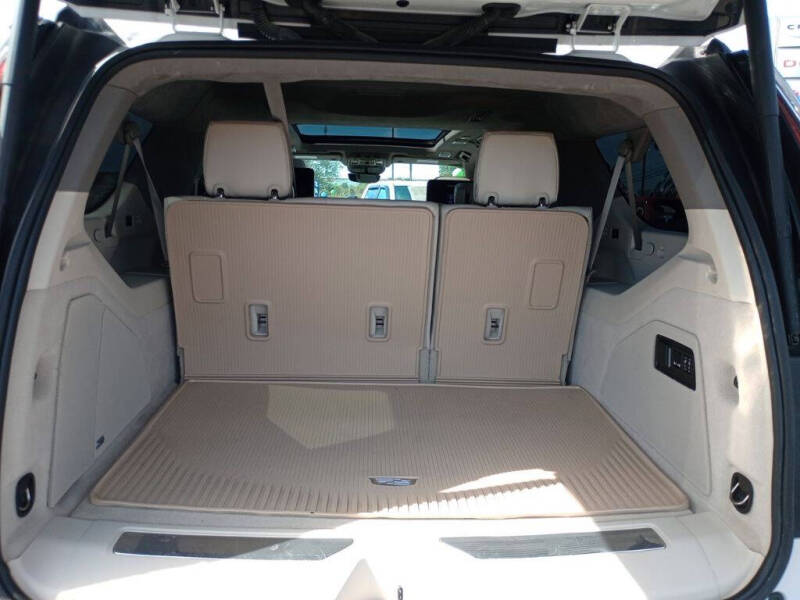 2024 Cadillac Escalade ESV Sport Platinum