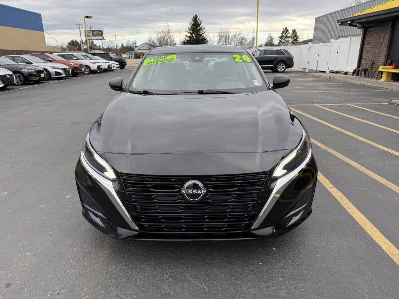 2024 Nissan Altima 2.5 SV