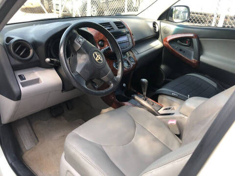 2008 Toyota RAV4 for sale at Carzready in San Antonio TX