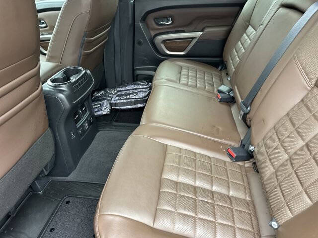 2021 Nissan Titan Platinum Reserve