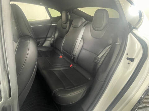 2023 Tesla Model S Standard Range