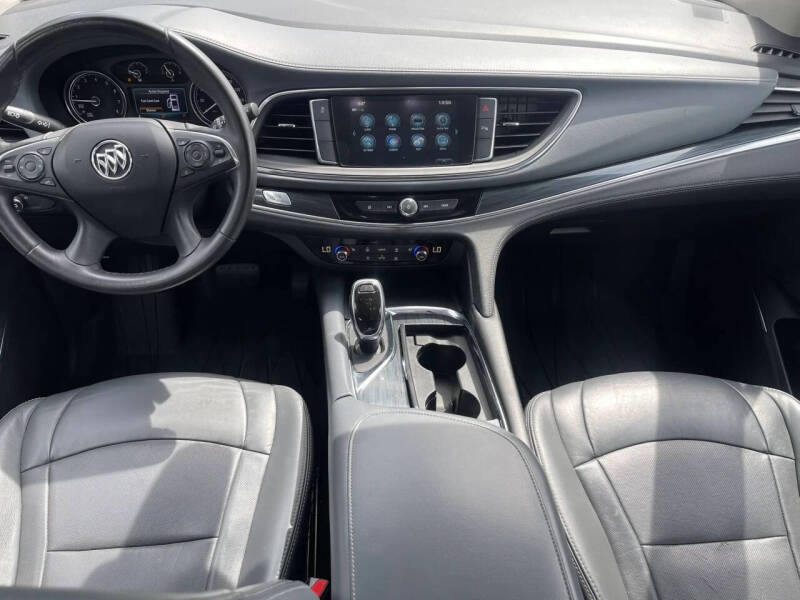 2019 Buick Enclave Essence