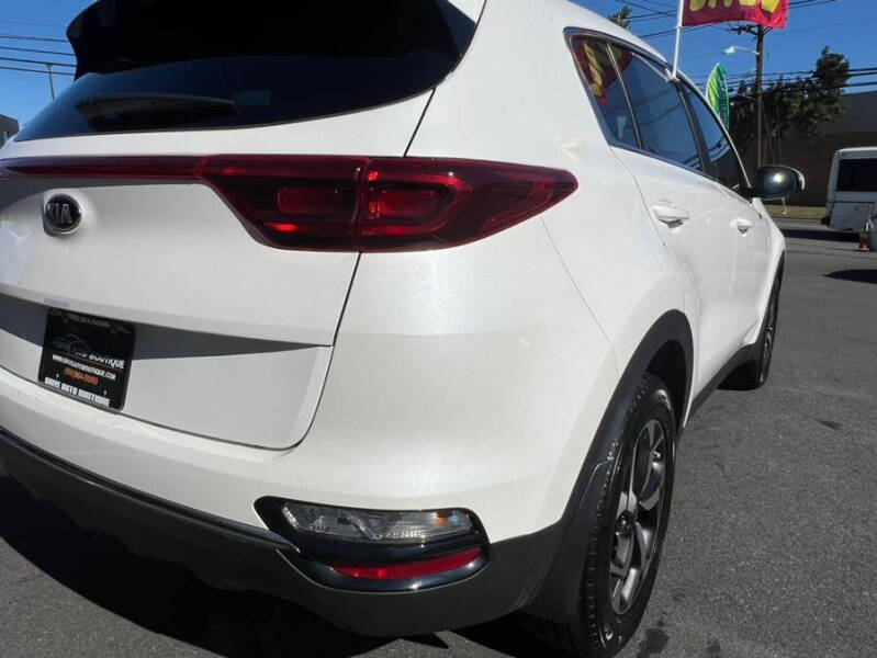 2022 Kia Sportage LX