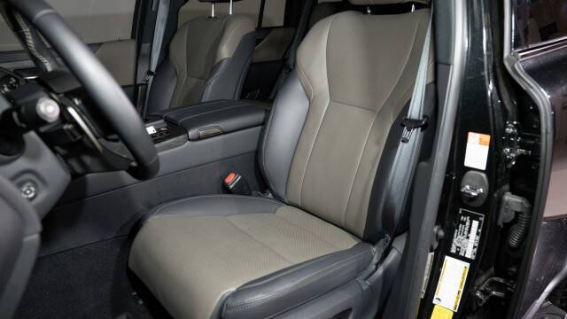 2025 Lexus LX 700h Overtrail