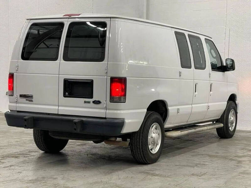2014 Ford E-Series E-250