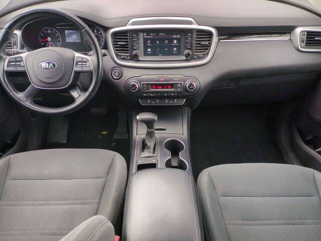2020 Kia Sorento S V6