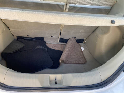2012 Nissan Versa 1.8 SL