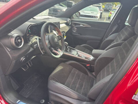 2025 Alfa Romeo Tonale Hybrid Intensa