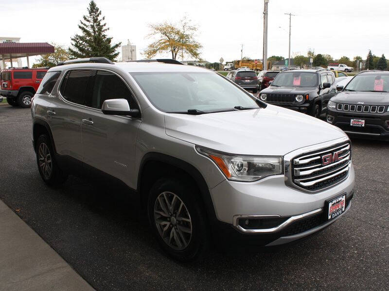 2017 GMC Acadia SLE-2