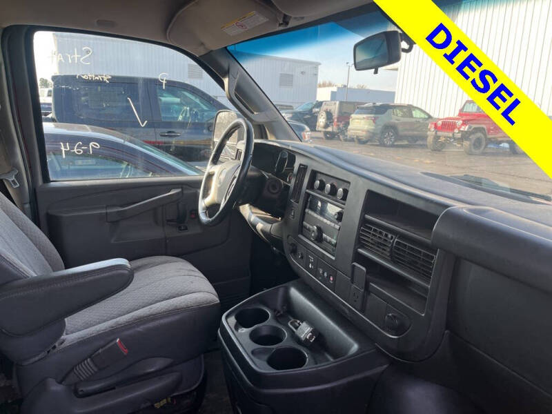 2019 GMC Savana 3500