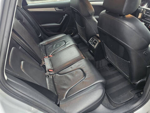 2013 Audi A4 2.0T quattro Prestige